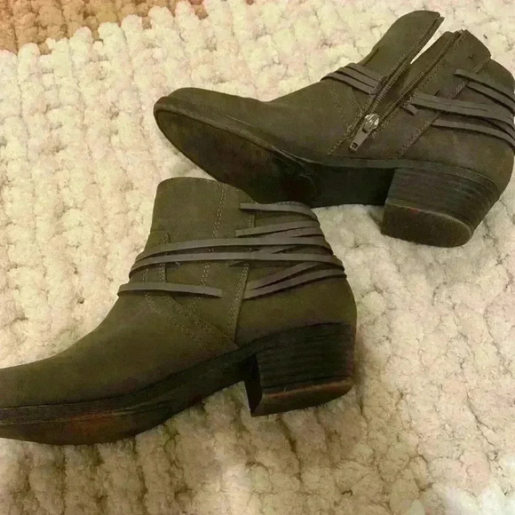 Madden Girl Dallyy Wedge Lace Up Ankle Boot 8.5 - Picture 5 of 6